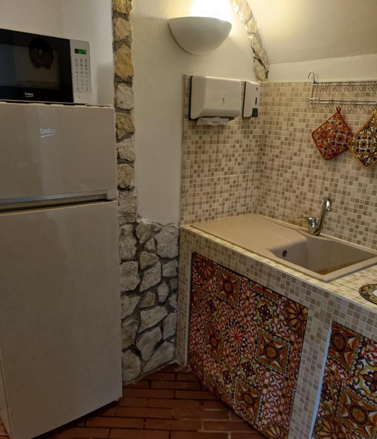 La Grotta Di Filomena Lägenhet Catania Exteriör bild
